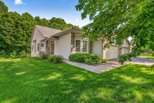 17400 Frondell Court, Eden Prairie, MN 55347