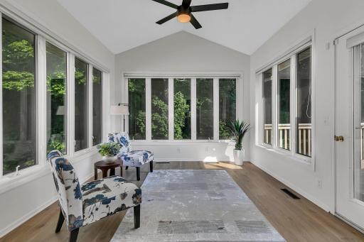 17400 Frondell Court, Eden Prairie, MN 55347