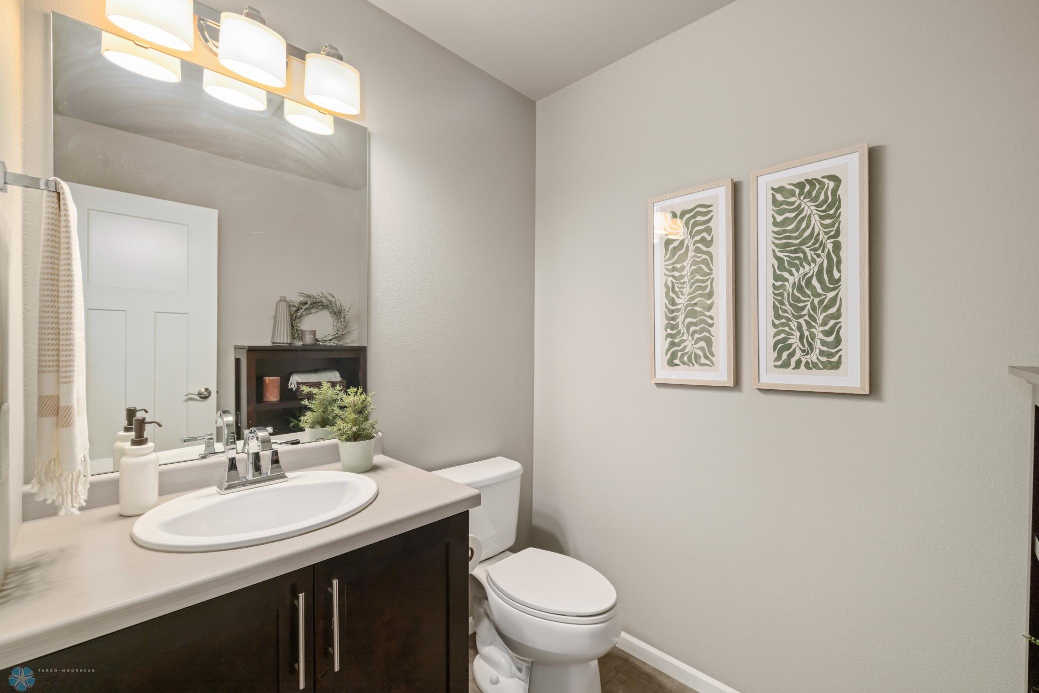 Amdak__3729 4th St E West Fargo ND_0076.jpg