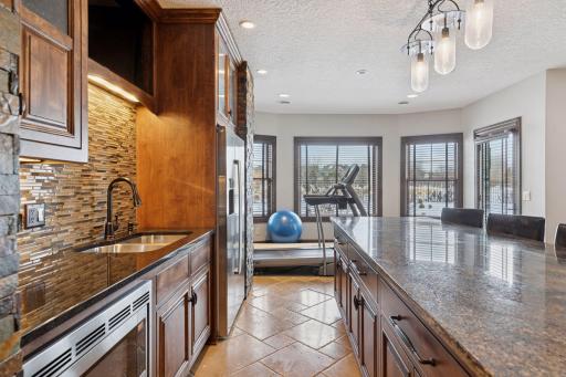 12686 20th Street N, West Lakeland, MN 55082