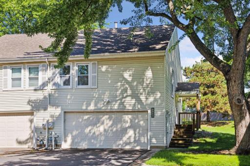 8953 42nd Avenue N, New Hope, MN 55427