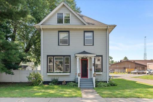 232 E 1st Street, New Richmond, WI 54017