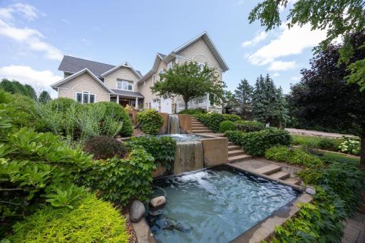 830 Prairie Island Road N, Winona, MN 55987