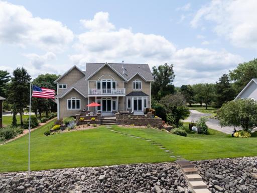 830 Prairie Island Road N, Winona, MN 55987
