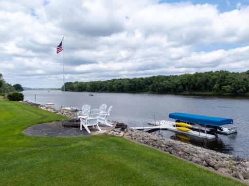 830 Prairie Island Road N, Winona, MN 55987
