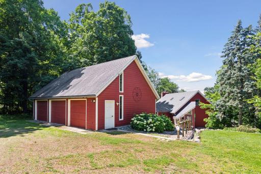 8847 47th Street SW, Howard Lake, MN 55349