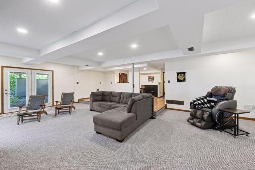 8847 47th Street SW, Howard Lake, MN 55349