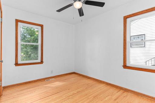 2196 7th Street W, Saint Paul, MN 55116