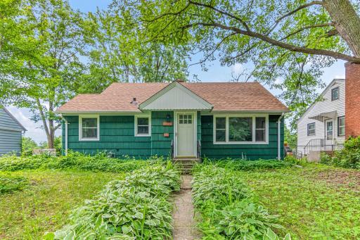 2196 7th Street W, Saint Paul, MN 55116