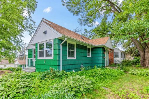 2196 7th Street W, Saint Paul, MN 55116