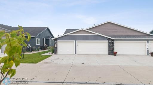 509 34th Way E, West Fargo, ND 58078