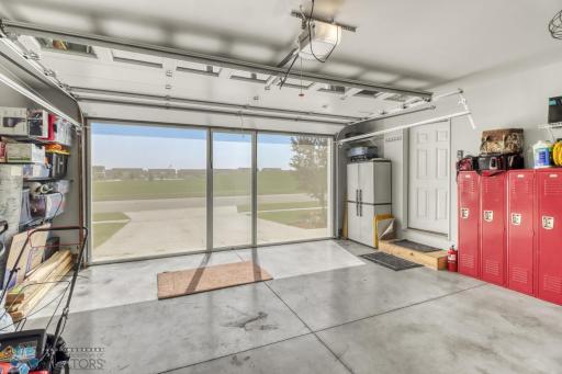1334 6th Street NW, West Fargo, ND 58078