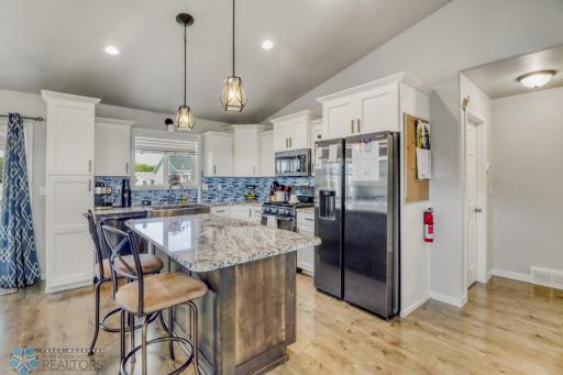 1334 6th Street NW, West Fargo, ND 58078