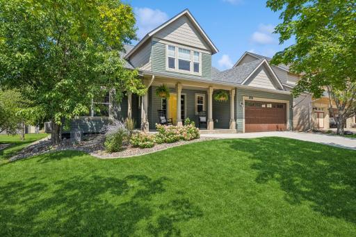 Exterior - New Professional Landscaping & Concrete Driveway
