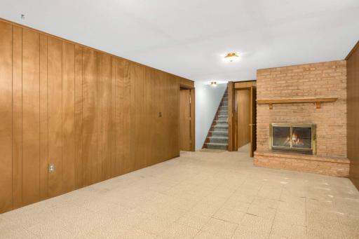 5329 43rd Avenue S, Minneapolis, MN 55417