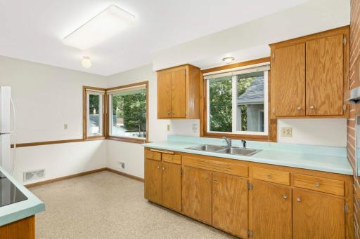 5329 43rd Avenue S, Minneapolis, MN 55417