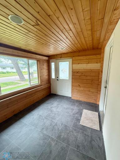 511 Harris Street, Lisbon, ND 58054