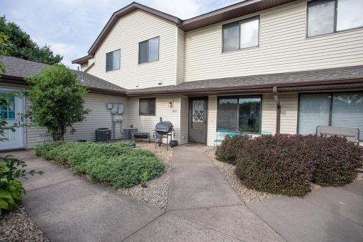1615 Helmo Avenue N, Saint Paul, MN 55128