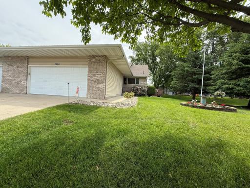 1508 Terrance Circle NE, New Prague, MN 56071