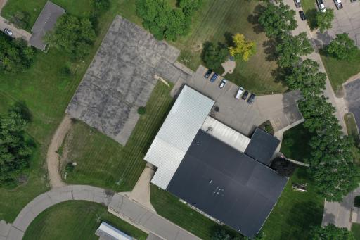 2208 Trott Avenue SW, Willmar, MN 56201