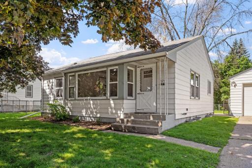 Welcome to 225 10th Ave N in South St. Paul