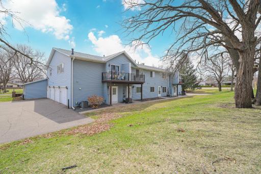 83 96th Lane NE, Minneapolis, MN 55434