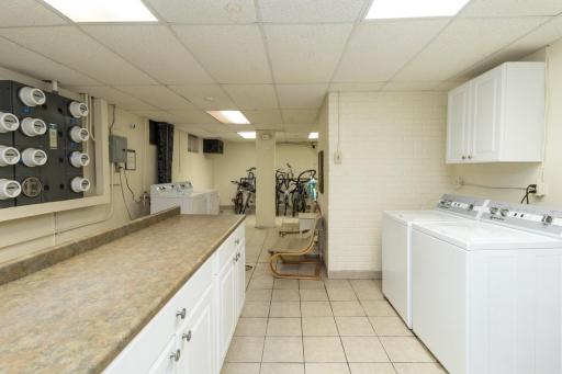 1901 Stevens Avenue, 206, Minneapolis, MN 55403