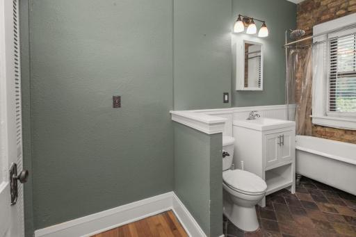 1901 Stevens Avenue, 206, Minneapolis, MN 55403