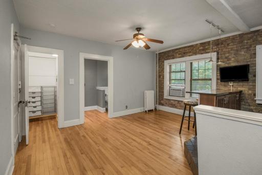 1901 Stevens Avenue, 206, Minneapolis, MN 55403