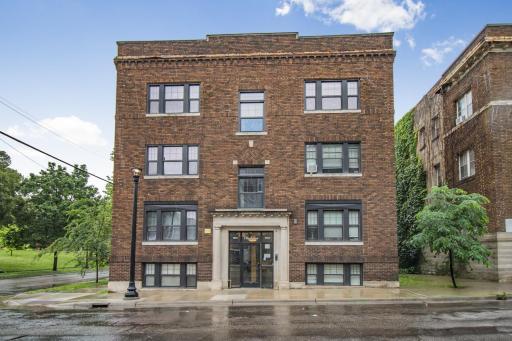 1901 Stevens Avenue, 206, Minneapolis, MN 55403