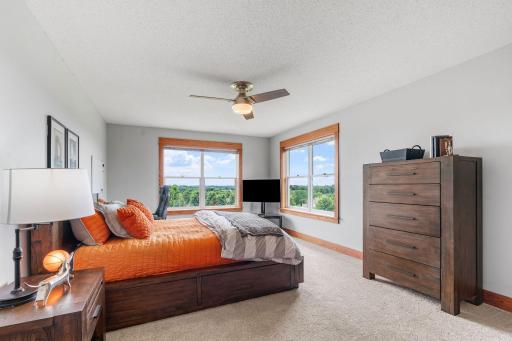 Upper Level w/ Loft, 3 oversized Bedrooms (all w/ walk-in closets), 2 Baths
