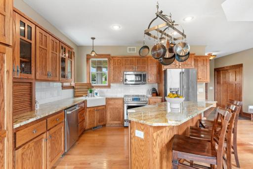 19602 Galway Circle, Prior Lake, MN 55372