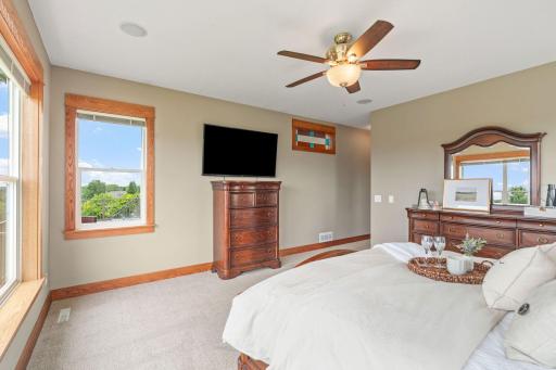 19602 Galway Circle, Prior Lake, MN 55372