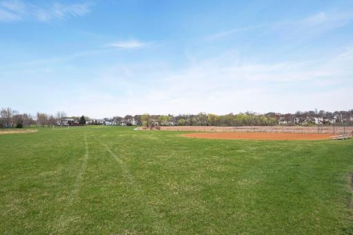4765 W 143rd Street, Savage, MN 55378