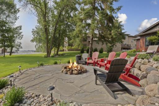 6204 Shamrock Drive, Madison Lake, MN 56063