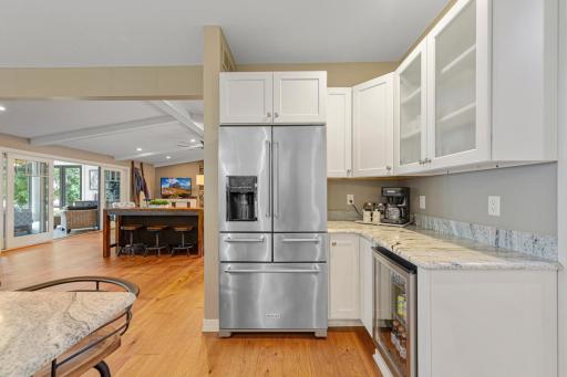 6204 Shamrock Drive, Madison Lake, MN 56063