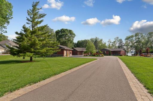6204 Shamrock Drive, Madison Lake, MN 56063