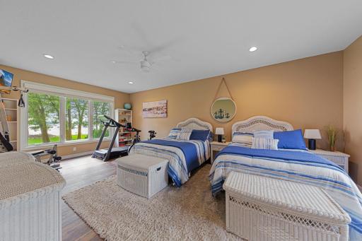 6204 Shamrock Drive, Madison Lake, MN 56063