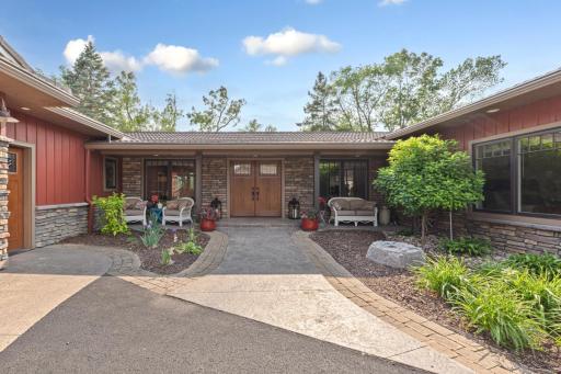 6204 Shamrock Drive, Madison Lake, MN 56063