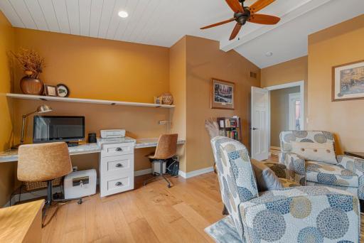 6204 Shamrock Drive, Madison Lake, MN 56063