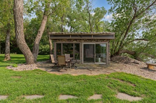 6204 Shamrock Drive, Madison Lake, MN 56063