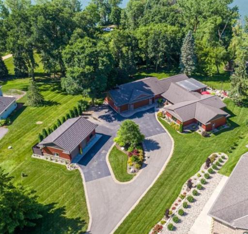 6204 Shamrock Drive, Madison Lake, MN 56063