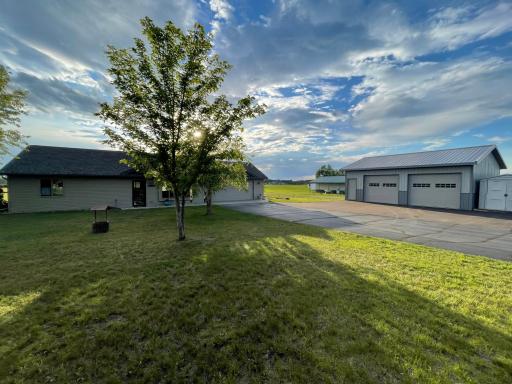 111 West Avenue, Ottertail, MN 56571