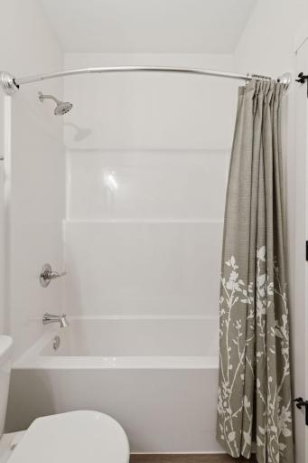 1417 Kenai Place, River Falls, WI 54022