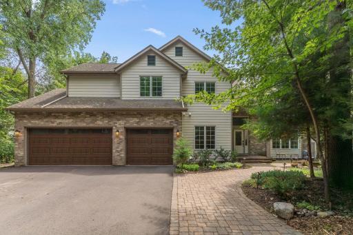 Stunning 5 bed/4 bath home on a one-of-a-kind wooded lot in Dufferin Park