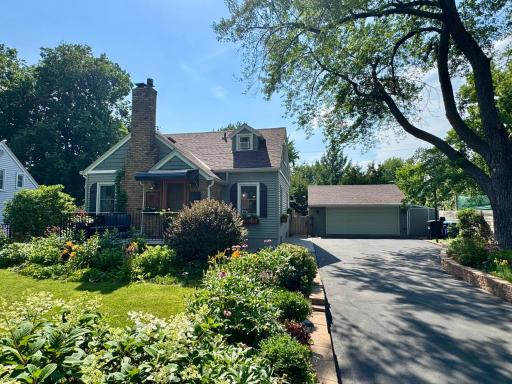 20 18th Avenue S, Hopkins, MN 55343