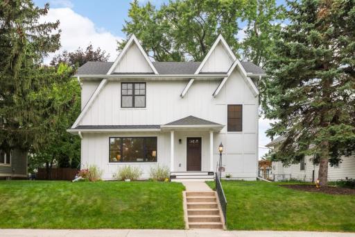 1272 Hartford Avenue, Saint Paul, MN 55116