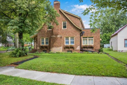 407 13th Street E, Glencoe, MN 55336