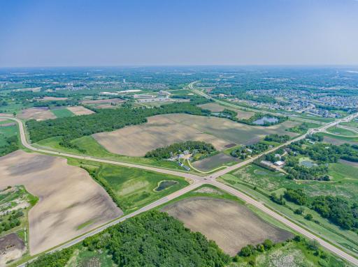 12120 Jonathan Carver Parkway, Chaska, MN 55318