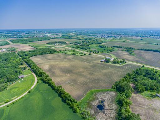 12120 Jonathan Carver Parkway, Chaska, MN 55318